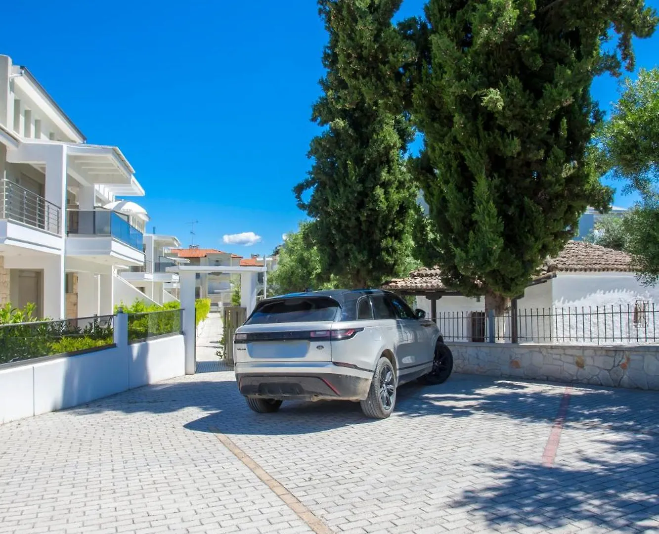Apartments Enastron بيفكوهوري 0*,  اليونان